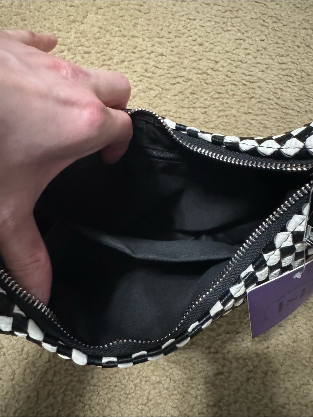 I&R glow up Black & White Checkered Hobo Shoulder Bag - Picture 4 of 4